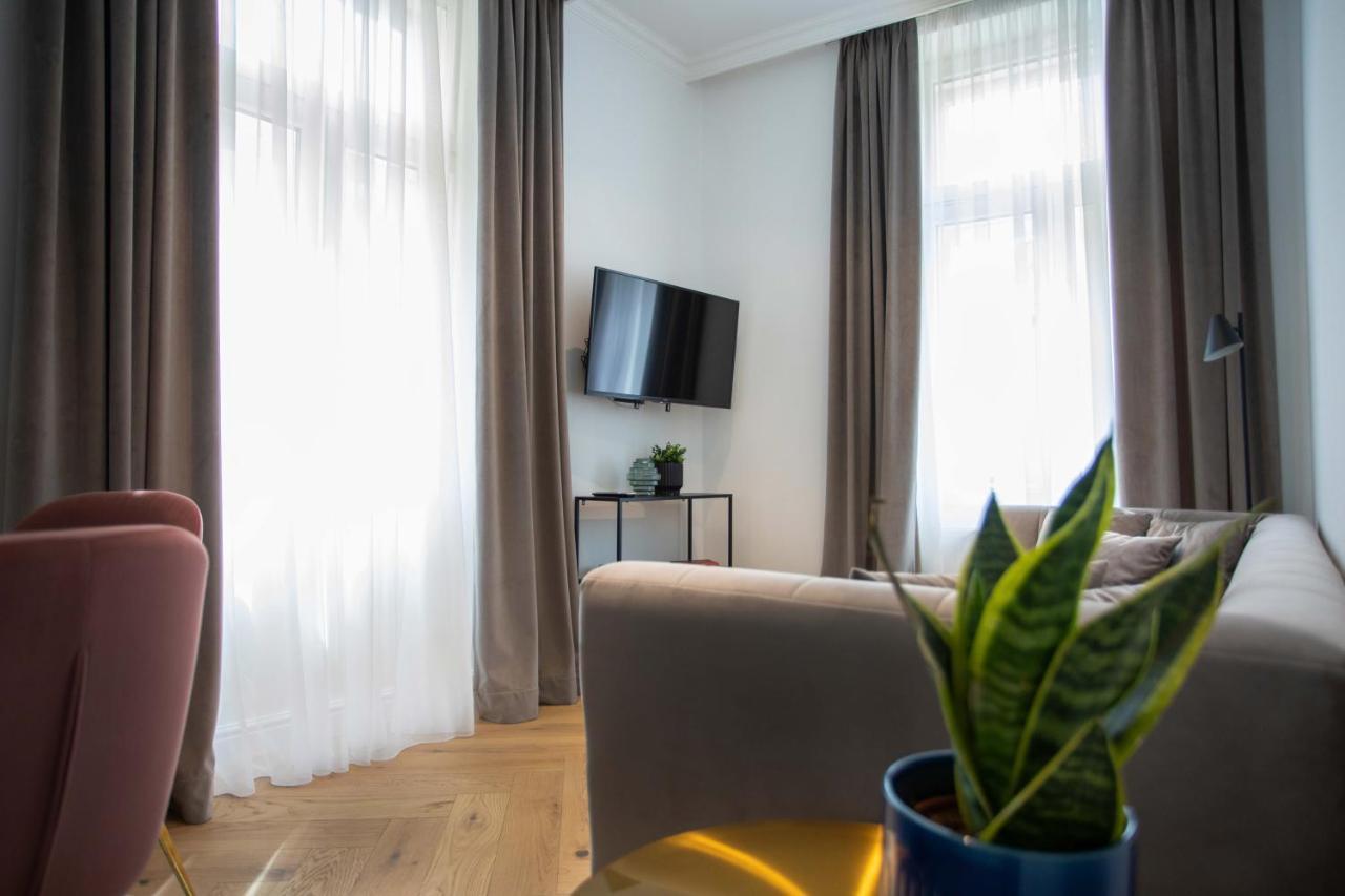 Apartamento Pierrot & Pierrette Gajeva 6 Zagreb Exterior foto